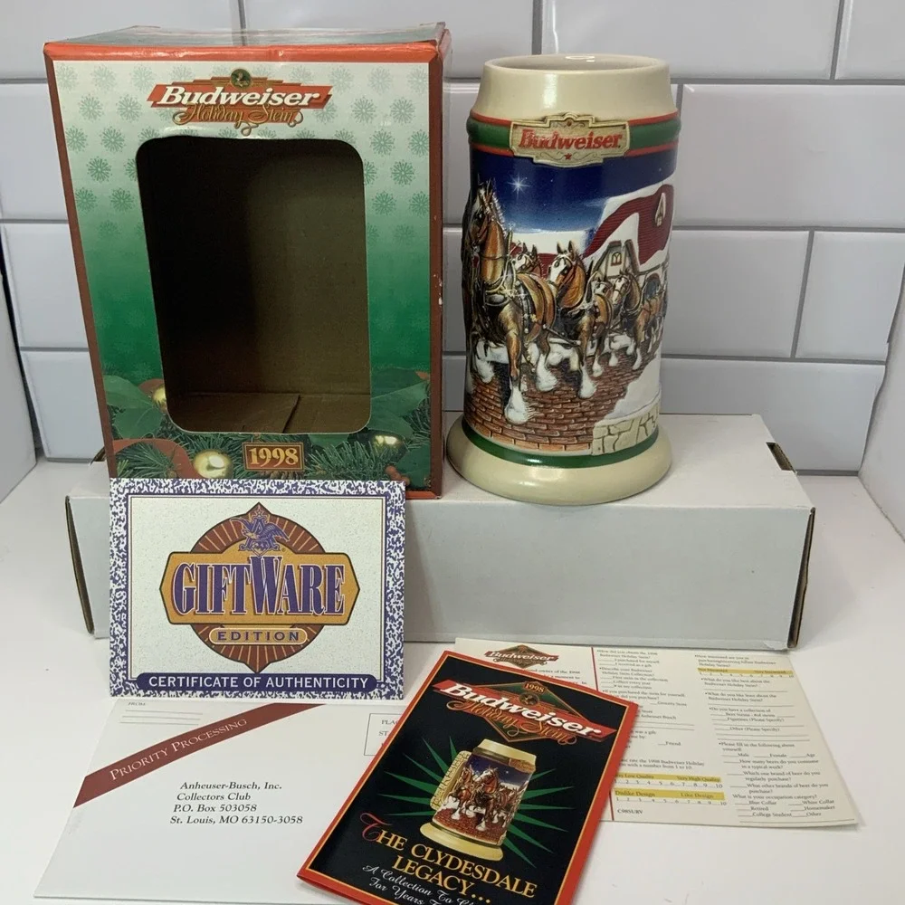 1998 Budweiser Holiday Stein Ceramic BeerMug Collectible Grants Farm Holiday NEW